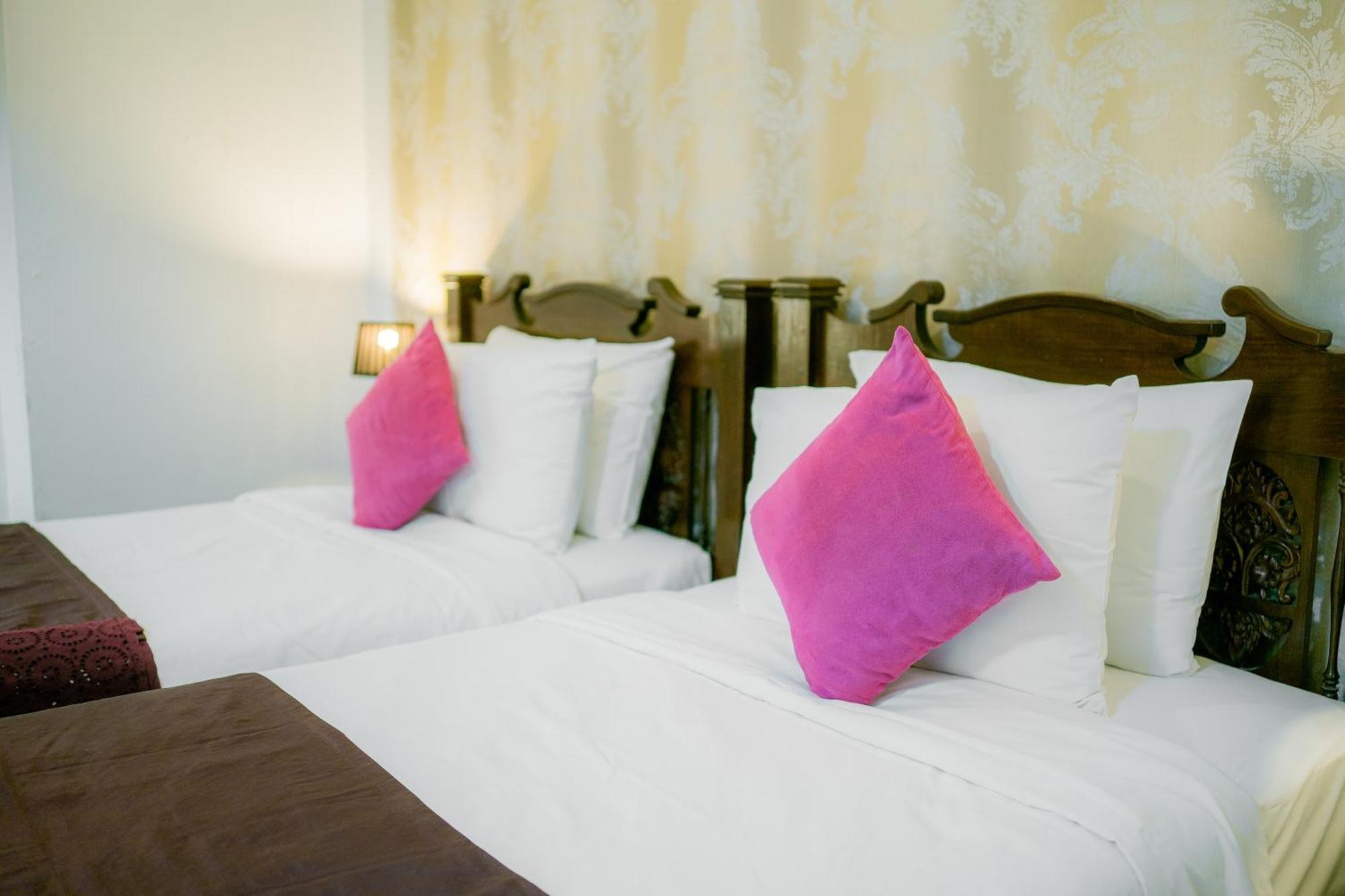 Praya Palazzo (Adults Only) Hotel Bangkok Kültér fotó