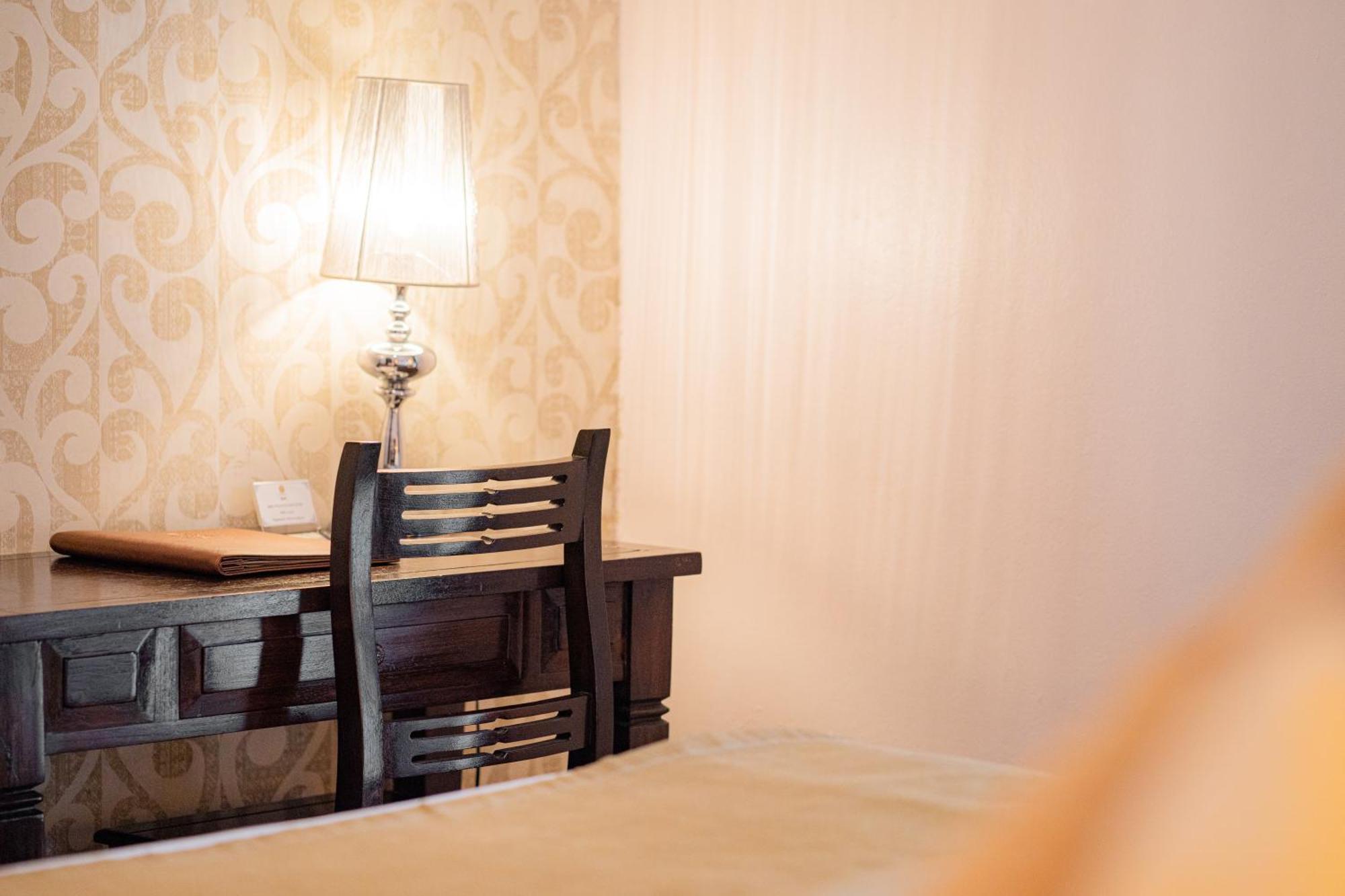Praya Palazzo (Adults Only) Hotel Bangkok Kültér fotó